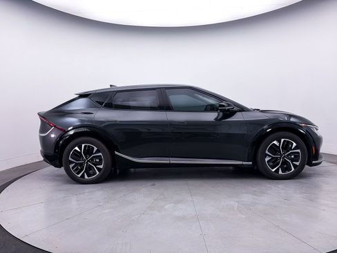 Used 2023 Kia EV6 Wind w/ Wind Technology Package RWD image 43