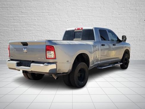 Used 2024 RAM 3500 Tradesman w/ Chrome Appearance Group image 3