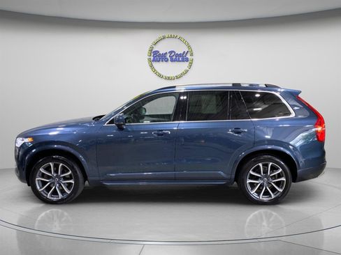 Used 2018 Volvo XC90 T5 Momentum w/ Convenience Package AWD/4WD image 2