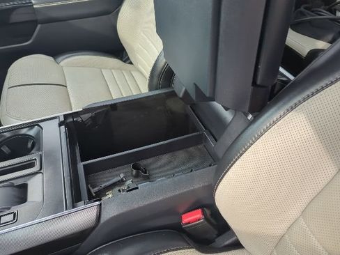 Used 2023 Ford F150 Lightning Platinum image 37