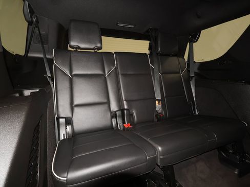 Certified 2024 Cadillac Escalade Sport w/ LPO, ONYX Package image 28