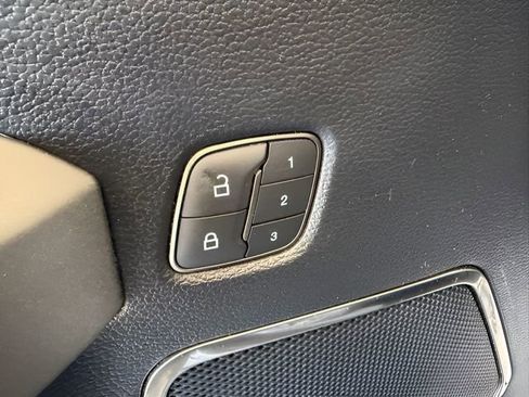 Used 2020 Ford F150 Raptor w/ Equipment Group 802A Luxury image 14