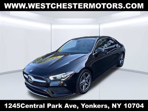 Used 2022 Mercedes-Benz CLA 250 4MATIC image 1