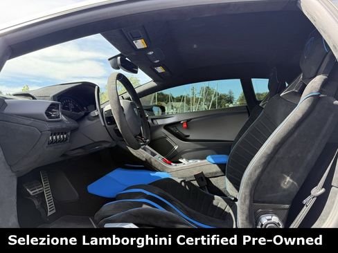 Used 2023 Lamborghini Huracan STO image 28
