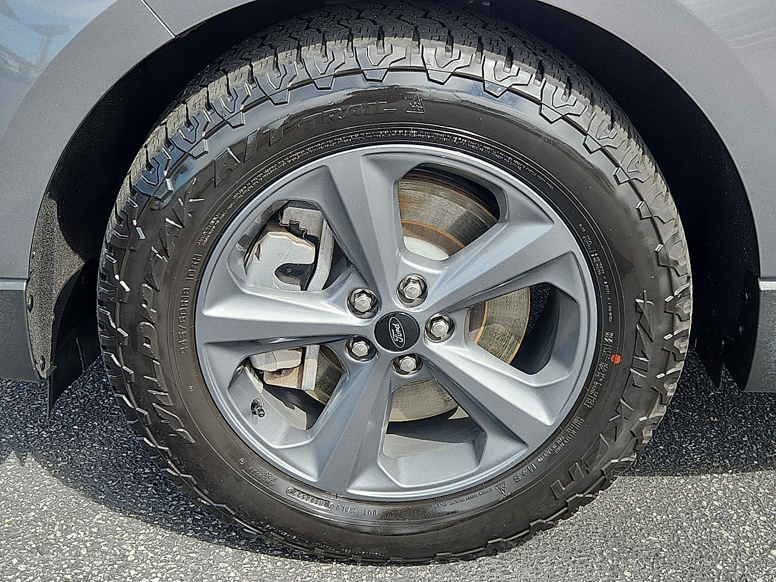 Certified 2024 Ford Edge SEL w/ Sport Appearance Package AWD/4WD image 8