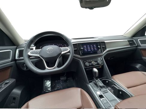 Used 2023 Volkswagen Atlas SE FWD image 35