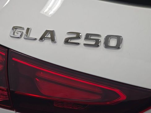 Used 2026 Mercedes-Benz GLA 250 GLA 250 image 30