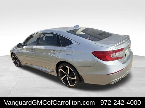 Used 2019 Honda Accord Sport image 4