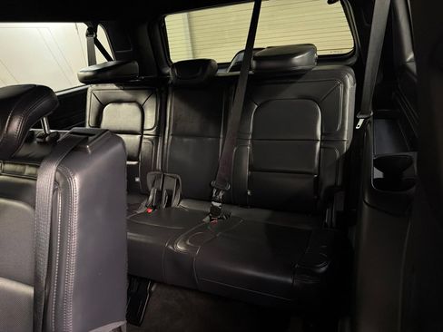 Used 2022 Lincoln Navigator L Reserve AWD/4WD image 34