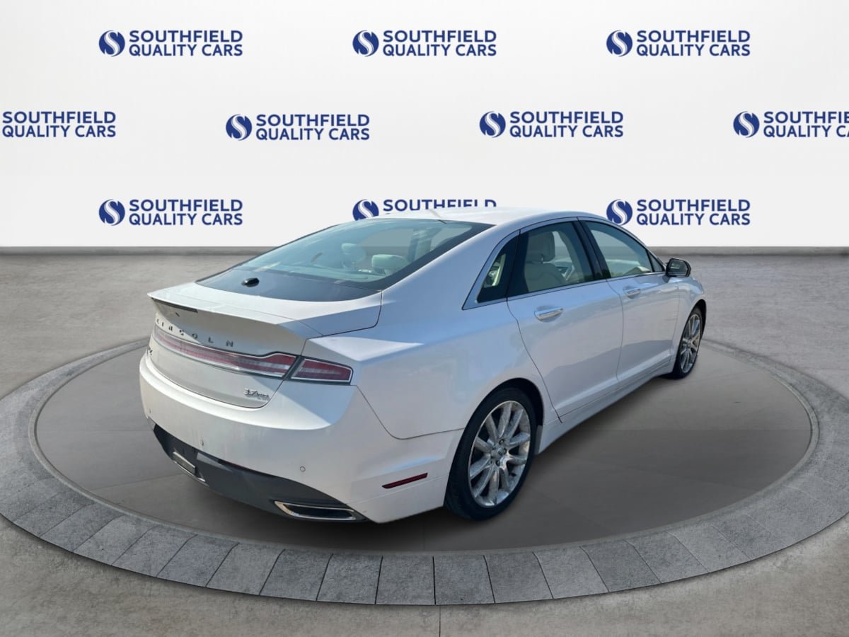 Used 2015 Lincoln MKZ AWD w/ Equipment Group 102A Reserve image 6