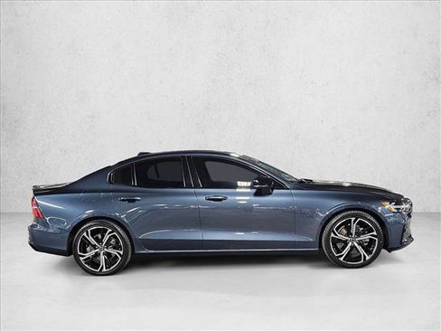 Used 2024 Volvo S60 B5 Plus AWD/4WD image 4