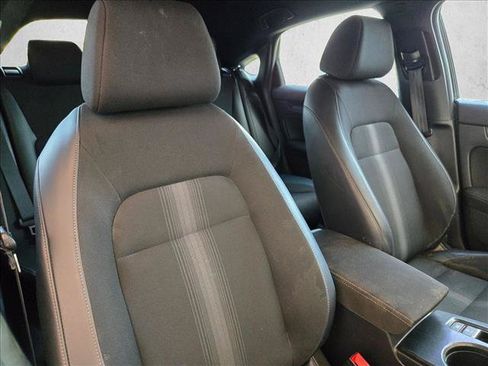 Used 2023 Honda Civic Sport image 17