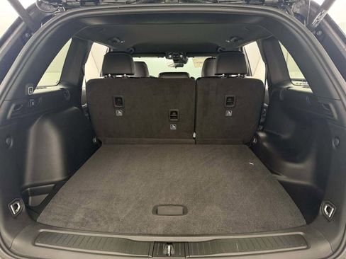 New 2025 Jeep Grand Cherokee Limited w/ Trailer Tow Package image 23