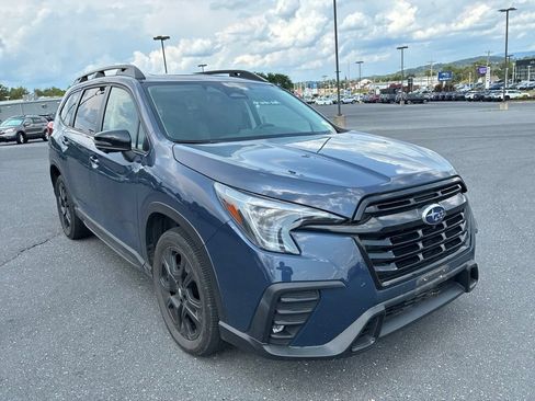Used 2023 Subaru Ascent Onyx Edition Limited AWD/4WD image 4