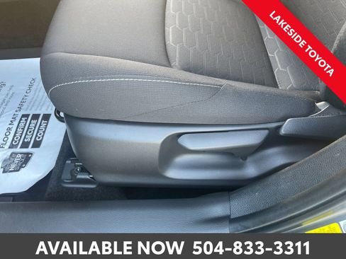 Used 2024 Toyota Corolla SE image 27