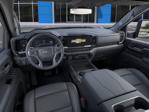 New 2026 Chevrolet Silverado 2500 LTZ w/ LTZ Convenience Package AWD/4WD image 15
