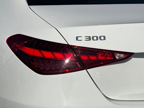 Used 2024 Mercedes-Benz C 300 Sedan image 17