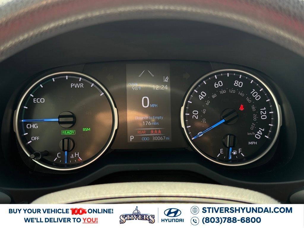 Used 2021 Toyota RAV4 XLE w/ Convenience Package AWD/4WD image 34