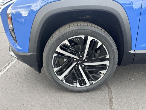 New 2026 Chevrolet Equinox RS image 9