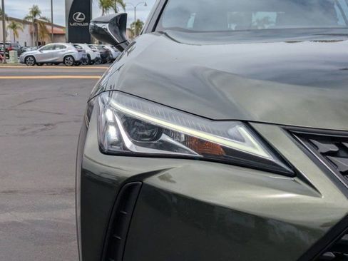 Used 2020 Lexus UX 250h w/ Accessory Package AWD/4WD image 10