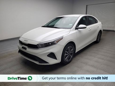 Used 2023 Kia Forte LXS FWD image 1