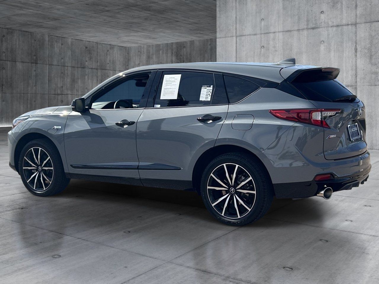 Certified 2025 Acura RDX w/ Advance Package AWD/4WD image 3