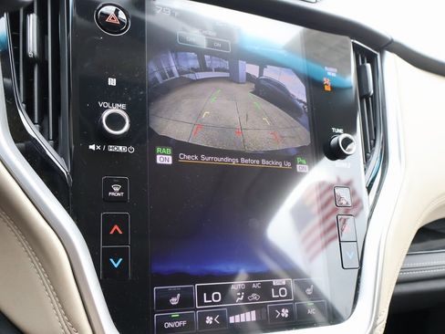 Used 2021 Subaru Outback Limited XT image 36