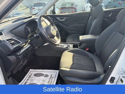 Used 2024 Subaru Forester Premium image 11
