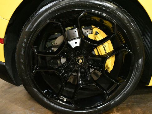 Used 2018 Lamborghini Huracan LP 580-2 image 66