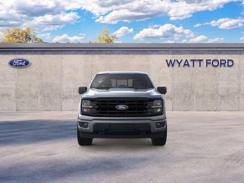 New 2026 Ford F150 XLT w/ Equipment Group 302A MID AWD/4WD image 7