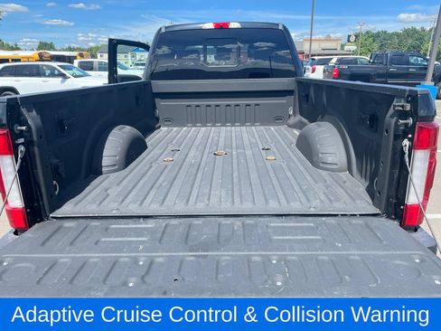 Used 2017 Ford F350 Platinum w/ Platinum Ultimate Package AWD/4WD image 27