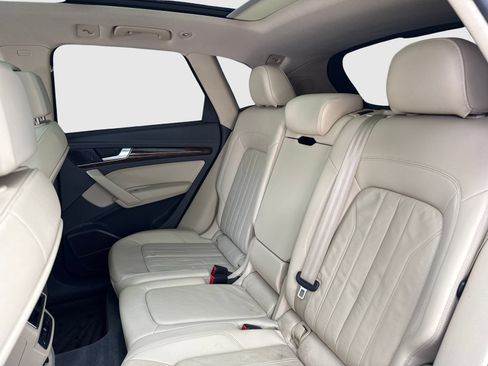 Used 2018 Audi Q5 2.0T Premium Plus w/ Premium Plus Package AWD/4WD image 37