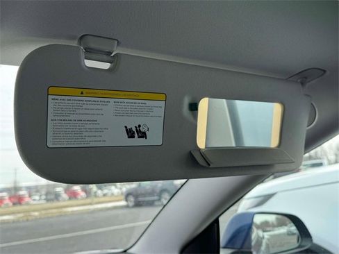 Used 2023 Tesla Model 3 Standard Range image 30