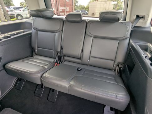 Used 2025 Ford Expedition Active AWD/4WD image 20