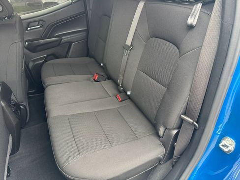 Used 2024 Chevrolet Colorado LT w/ LT Convenience Package image 5