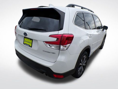 Used 2022 Subaru Forester Limited AWD/4WD image 6