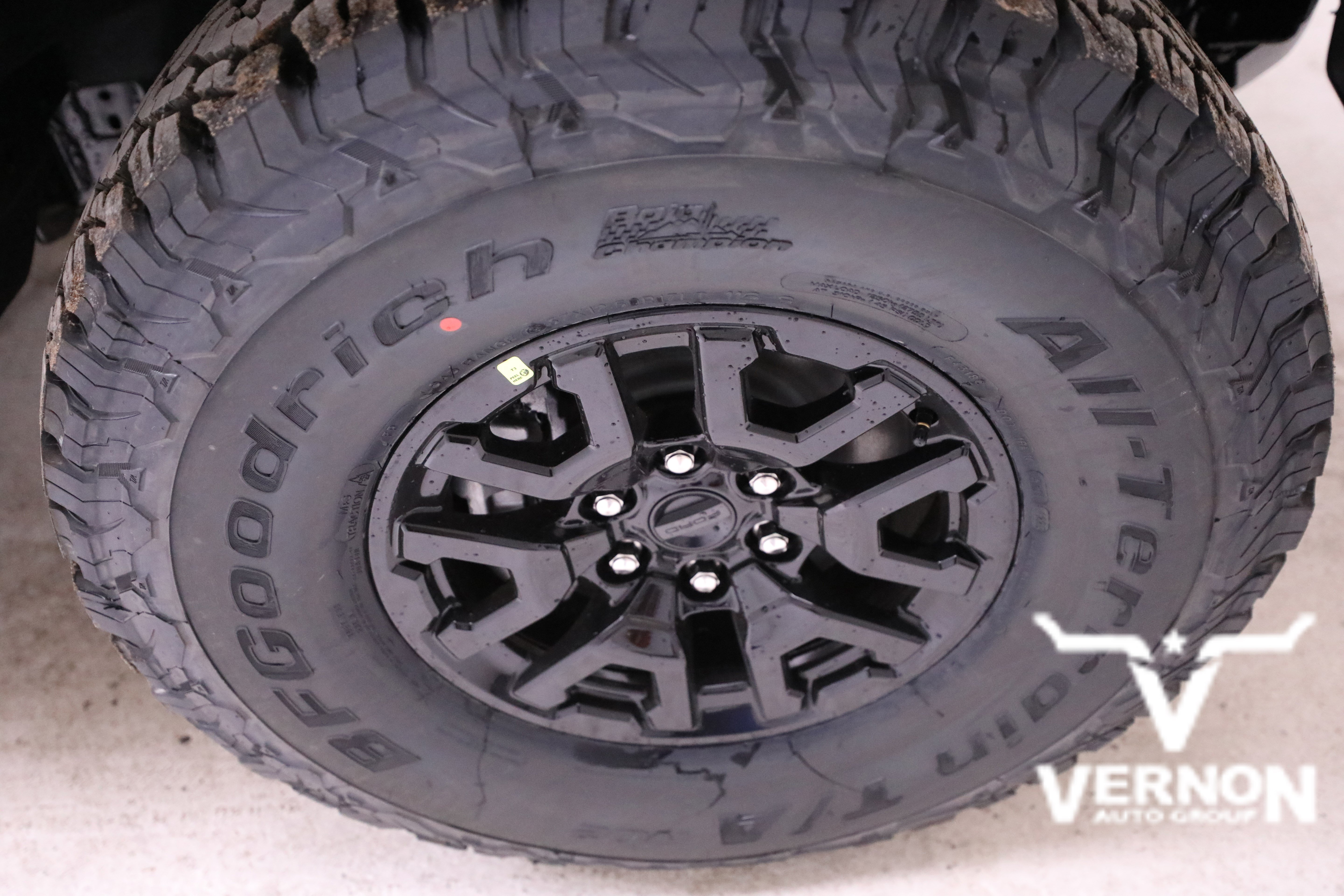 New 2026 Ford Bronco Raptor AWD/4WD image 32
