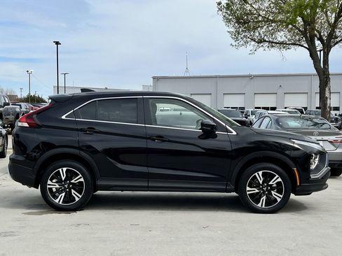 Used 2026 Mitsubishi Eclipse Cross SE image 3