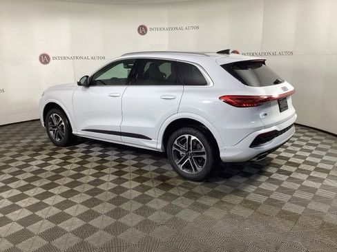 New 2025 Audi Q5 Premium Plus image 6