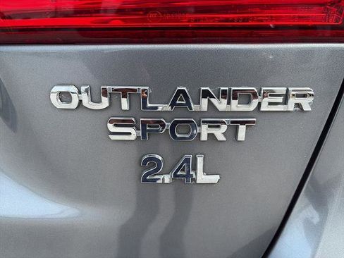 Used 2015 Mitsubishi Outlander Sport ES FWD image 12
