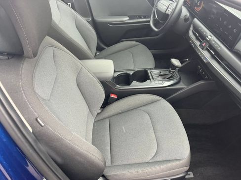 Used 2025 Kia K4 FWD image 35