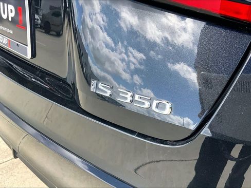 Used 2023 Lexus IS 350 F Sport image 9