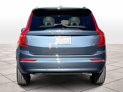 Used 2025 Volvo XC90 B6 Core w/ Climate Package image 7