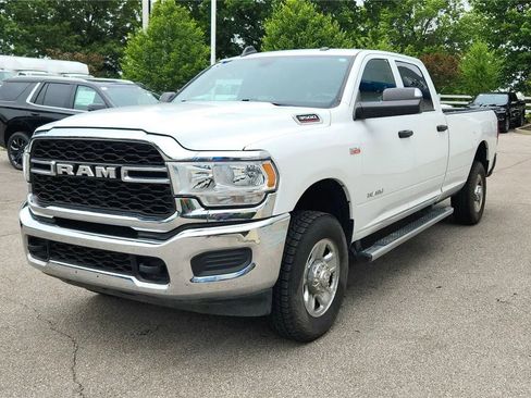 Used 2021 RAM 3500 Tradesman w/ Chrome Appearance Group AWD/4WD image 3