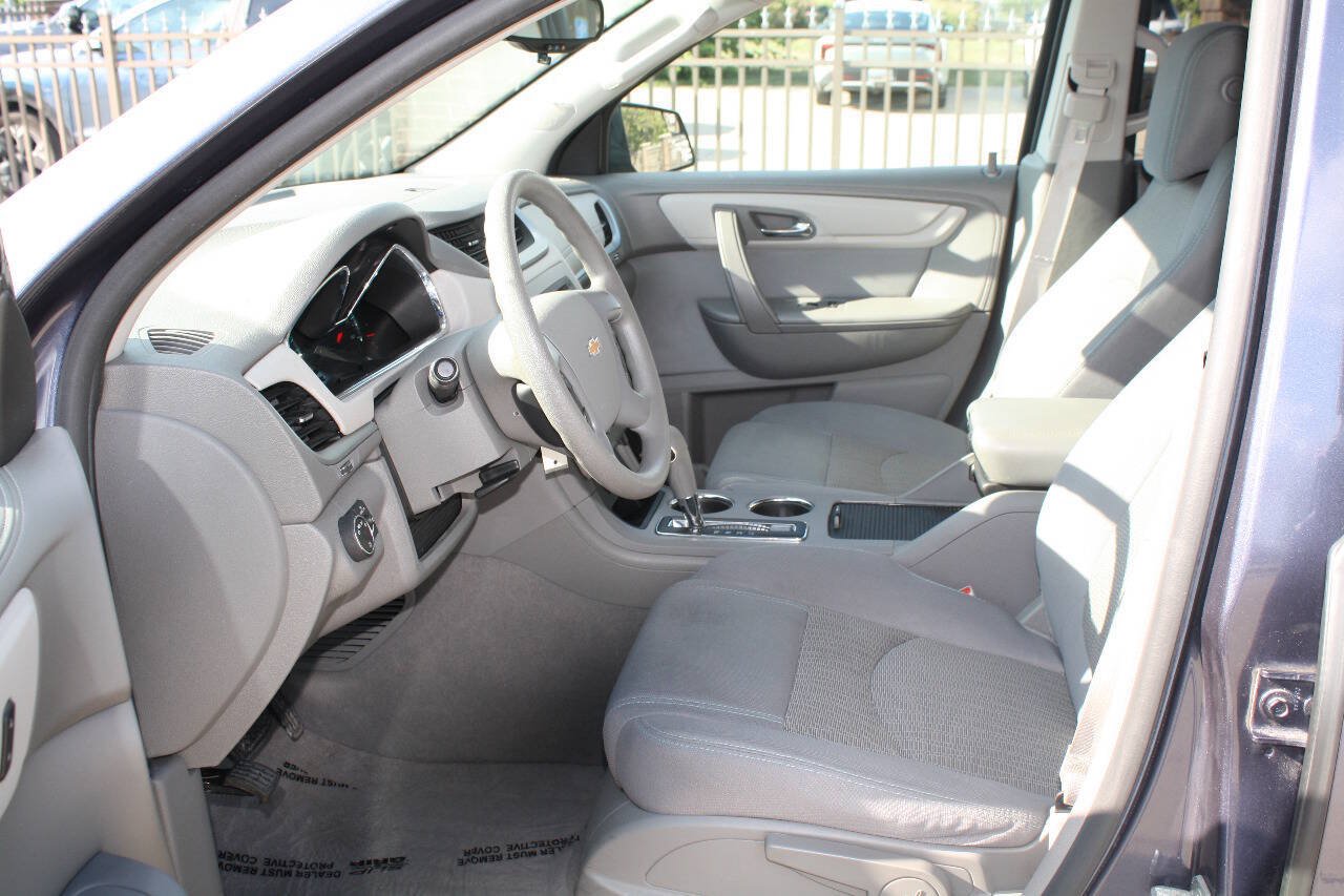 Used 2014 Chevrolet Traverse LS FWD image 7
