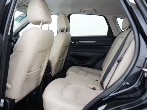 Used 2023 MAZDA CX-5 AWD 2.5 S w/ Select Package image 17