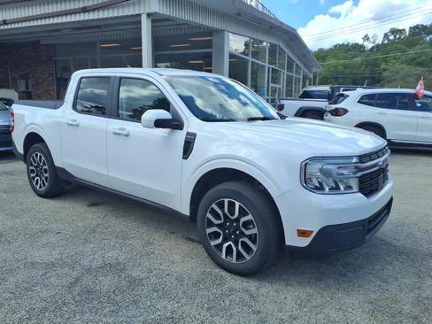 Used 2022 Ford Maverick Lariat w/ Lariat Luxury Package AWD/4WD image 1