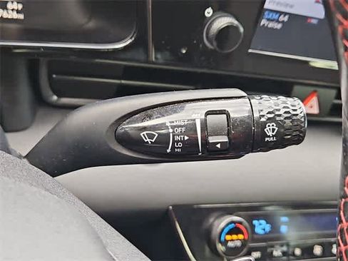 Certified 2022 Hyundai Elantra N Line image 25