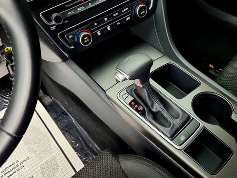 Used 2019 Kia Optima LX w/ LX Premium Package FWD image 17