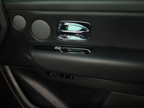 Used 2025 Rolls-Royce Cullinan Black Badge AWD/4WD image 31